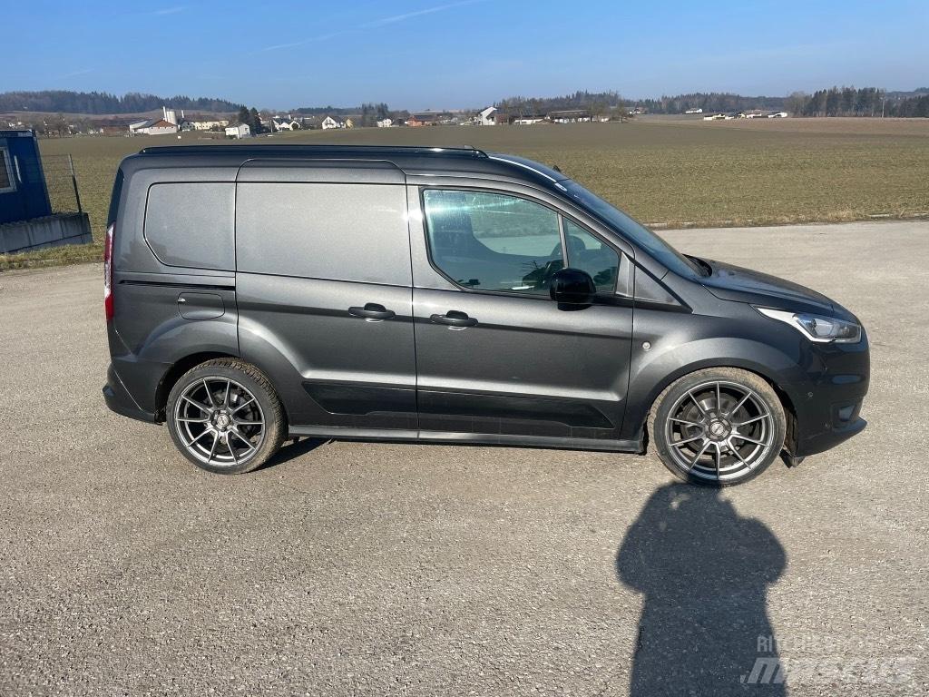 Ford Transit Samochody dostawcze ze skrzynią zamkniętą