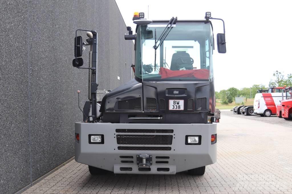 Kalmar TR 618 i Ciągniki terminalowe