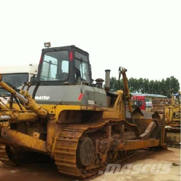 Komatsu d155a-3 Spycharki gąsienicowe