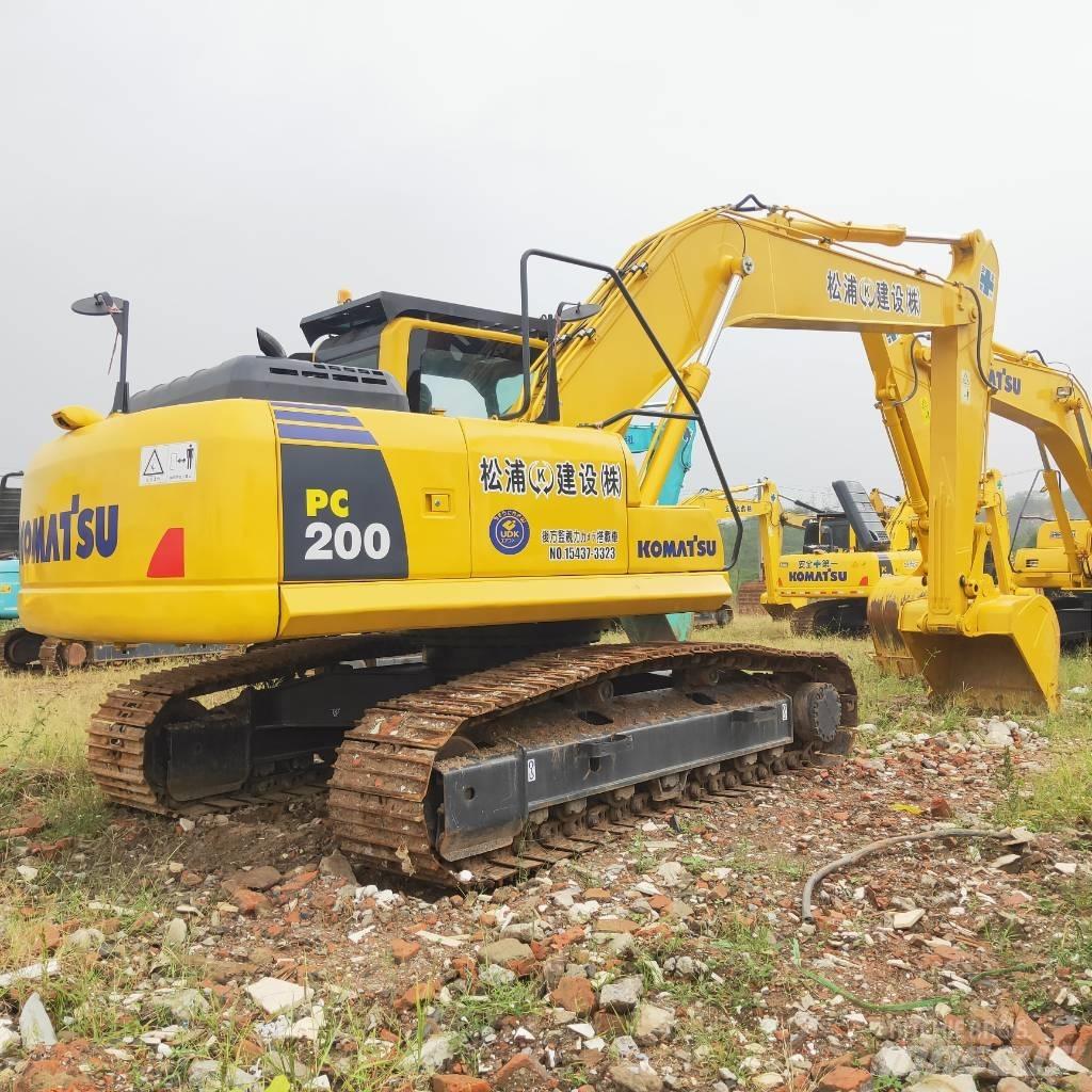 Komatsu PC200-8 Koparki gąsienicowe