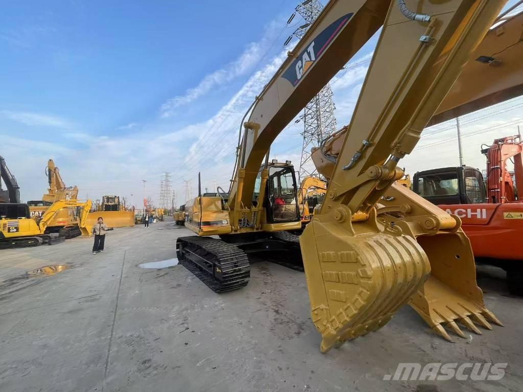 CAT 320 B Koparki gąsienicowe