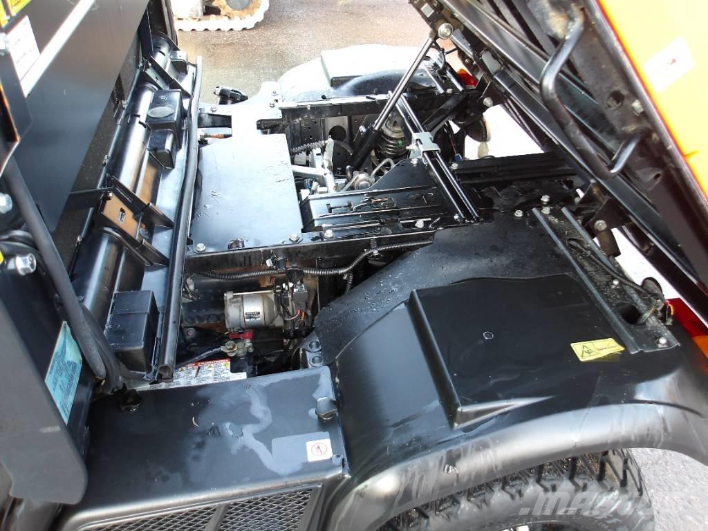 Kubota RTV-X 900 Terenowe pojazdy użytkowe