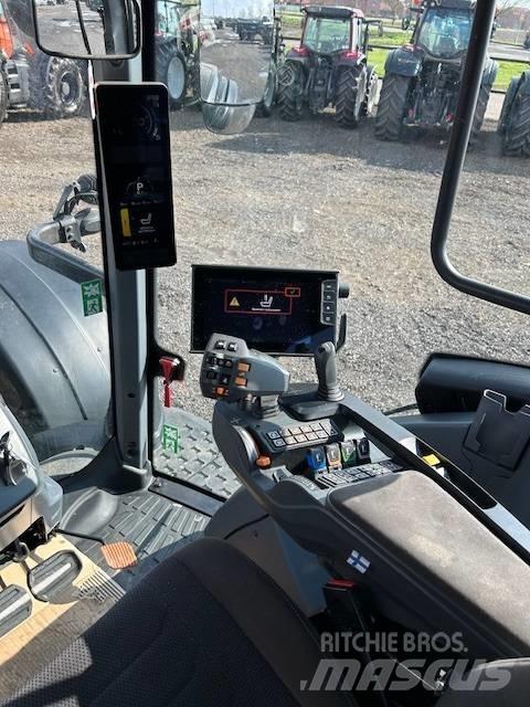Valtra T 235 D Ciągniki rolnicze