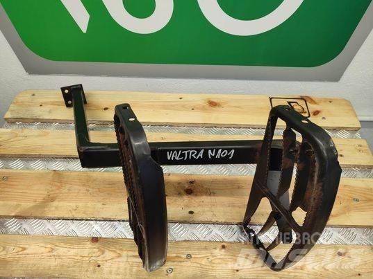 Valtra N 163 stair Kabina i wnętrze