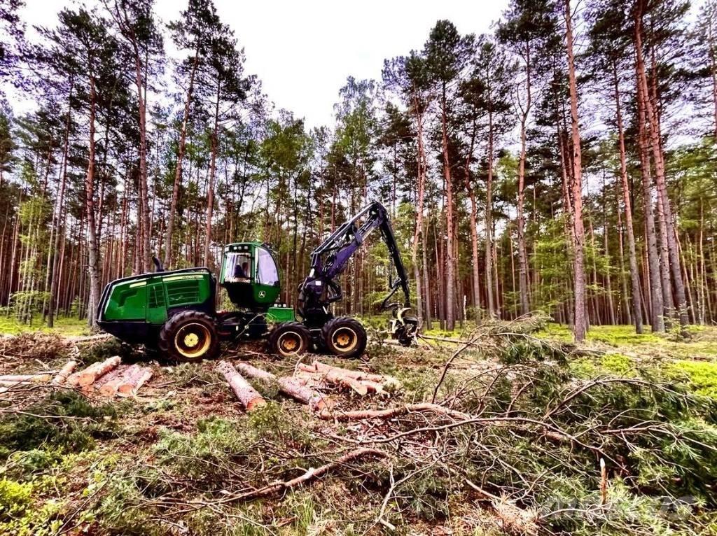John Deere 1270 G Harwestery