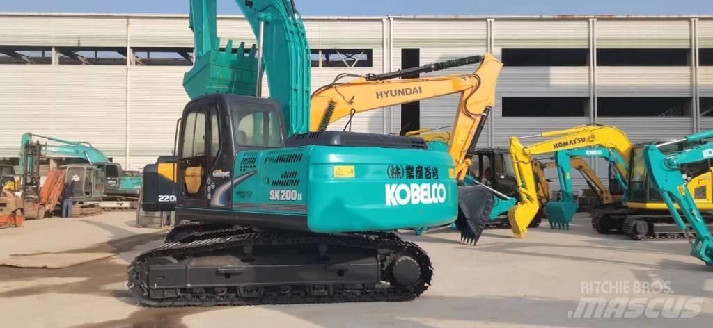 Kobelco SK 200 Koparki gąsienicowe