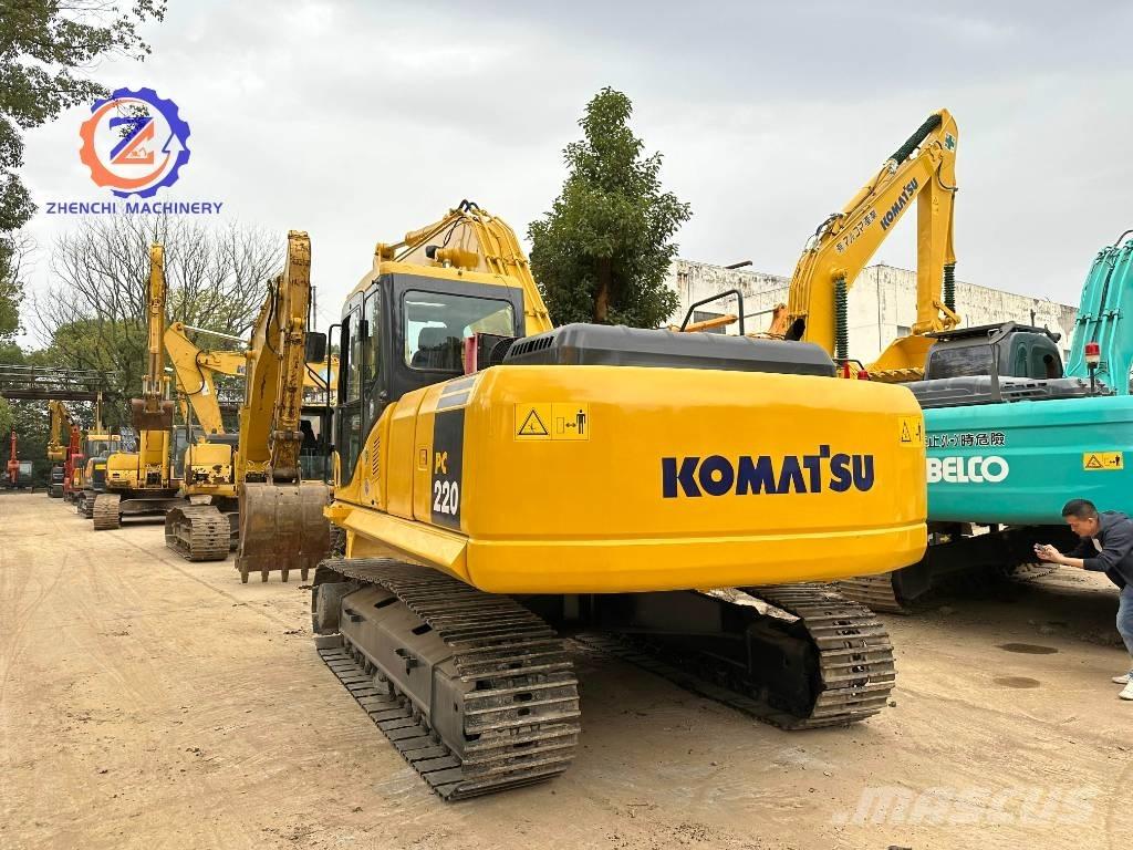 Komatsu PC 220-7 Koparki gąsienicowe
