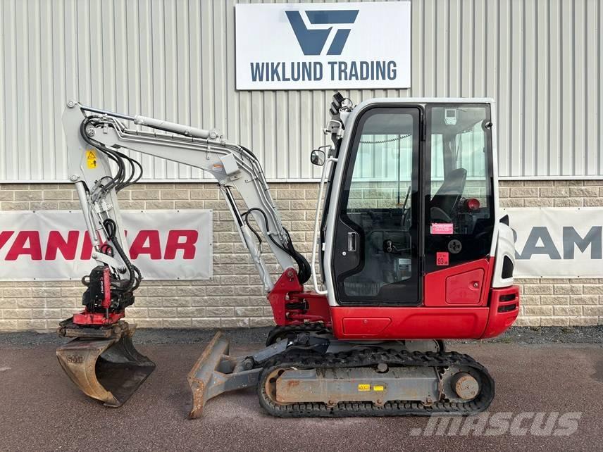 Takeuchi TB 216 Minikoparki