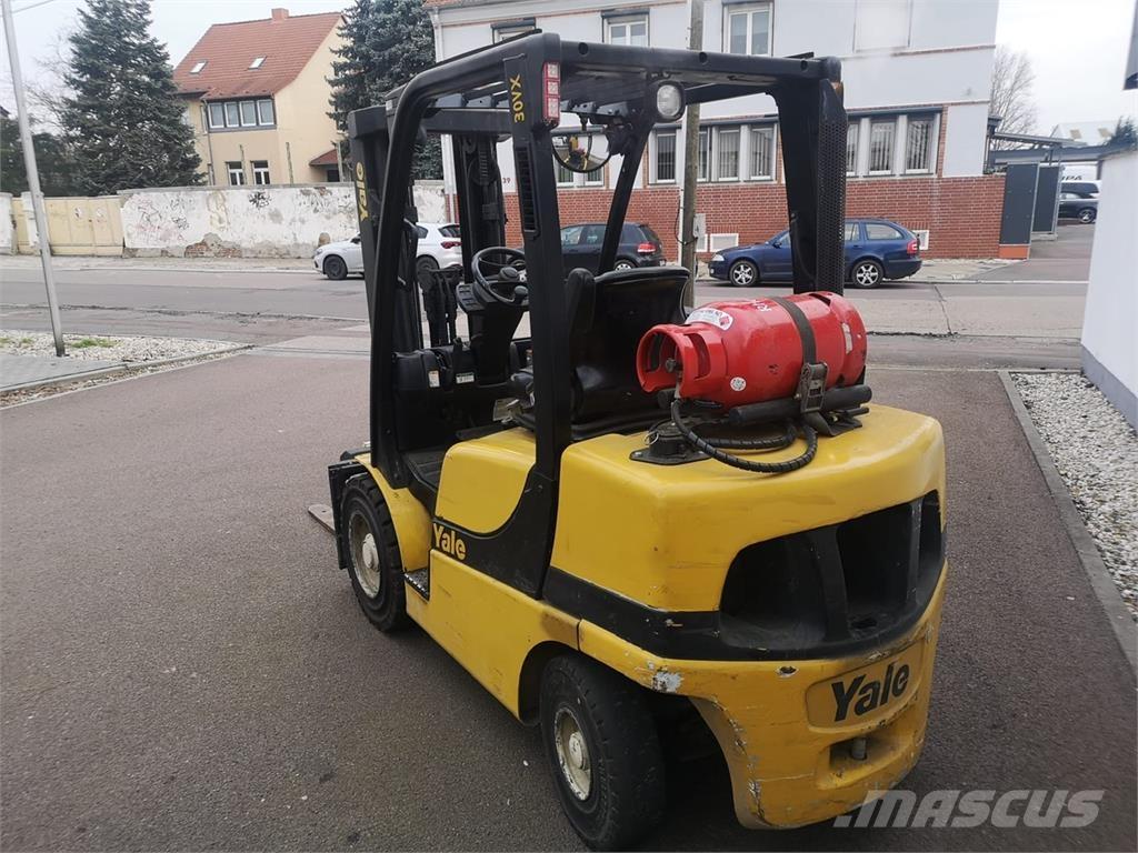 Yale GLP30VX Wózki LPG