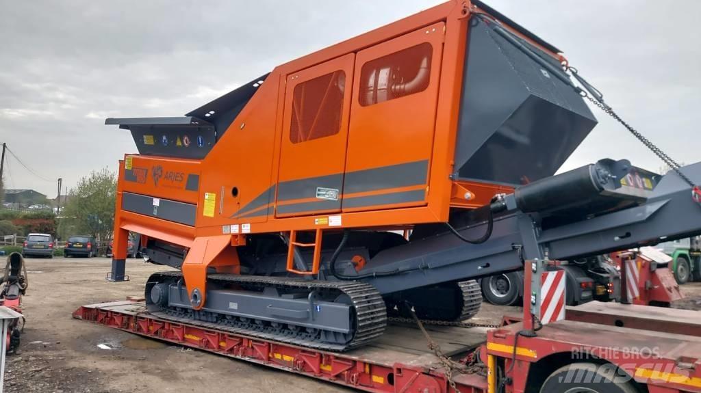 Arjes Titan 900 Magazynowanie - Inne