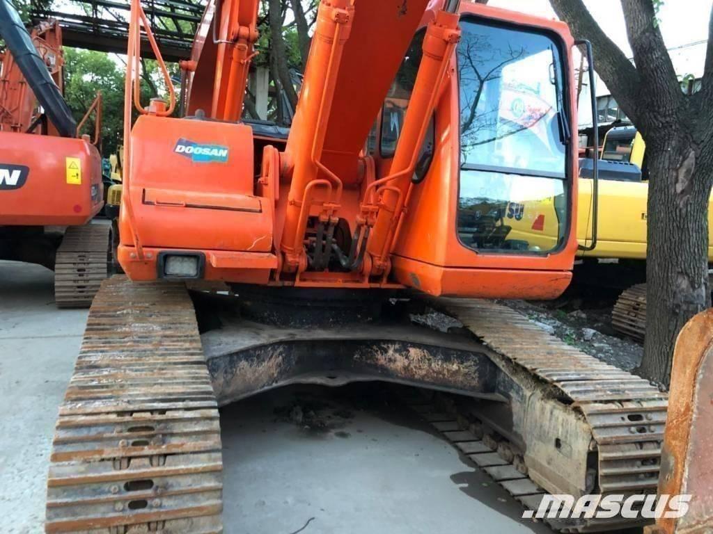Doosan 220-7 Koparki gąsienicowe
