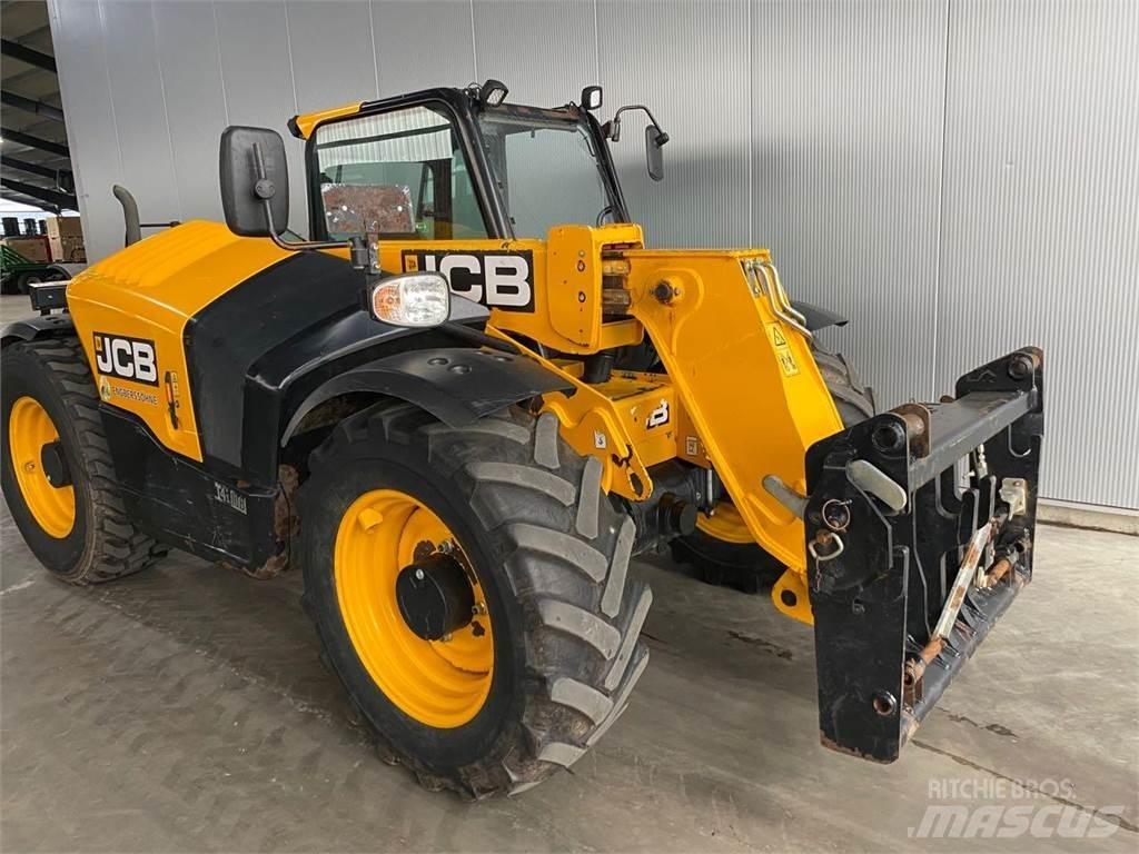 JCB 527-58 Agri Ładowarki rolnicze