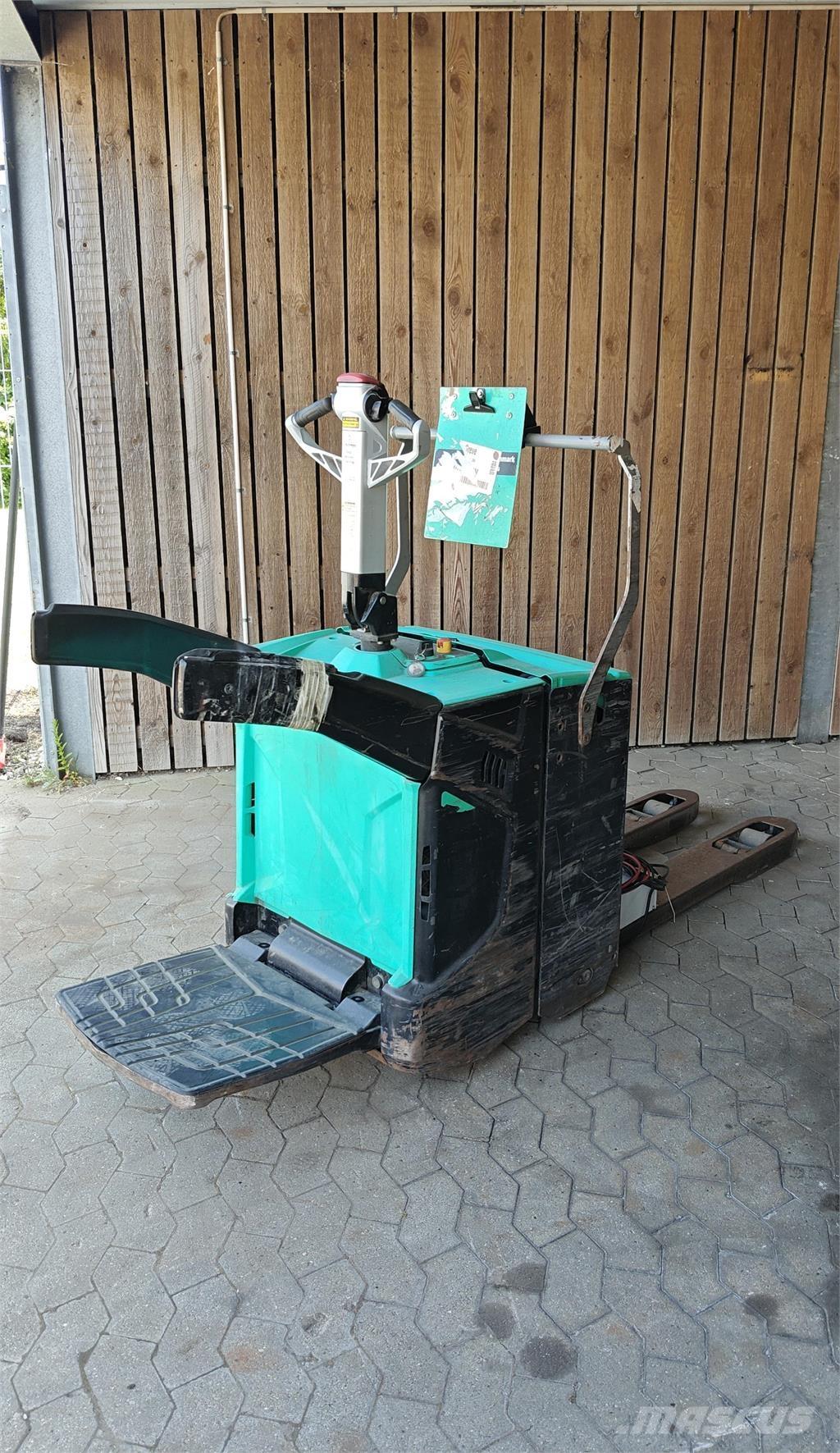 Mitsubishi PBV20N2 Wózki widłowe samochodowe z przestrzenią ładunkową