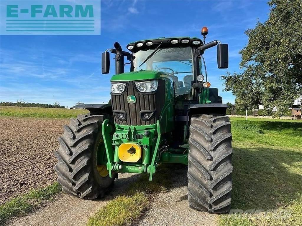 John Deere 6215r Ciągniki rolnicze