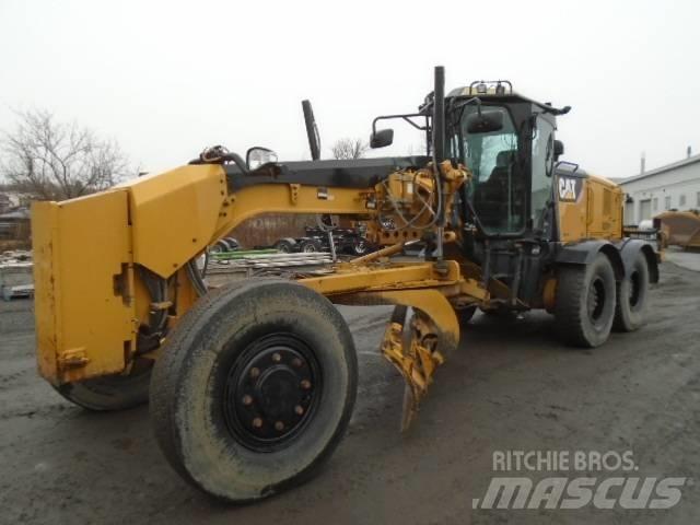 CAT 140 M 2 AWD Równiarki