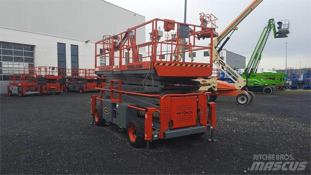 SkyJack 9250RT Podnośniki nożycowe