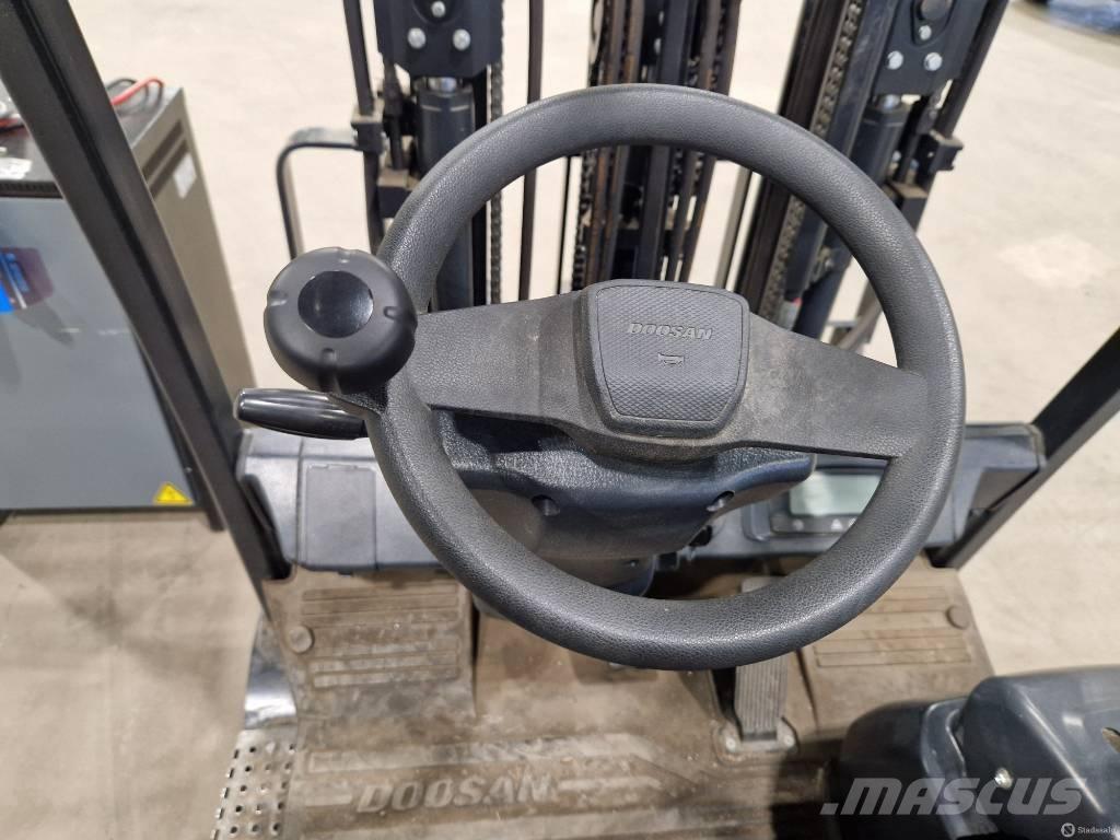 Doosan B 15 T-7P Wózki elektryczne