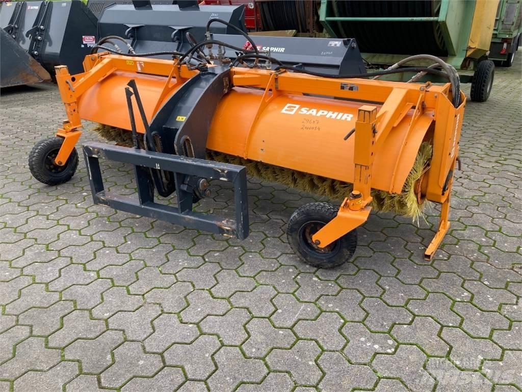 Saphir SKM 30 Zamiatarki - Zgarniarki - Odśnieżarki