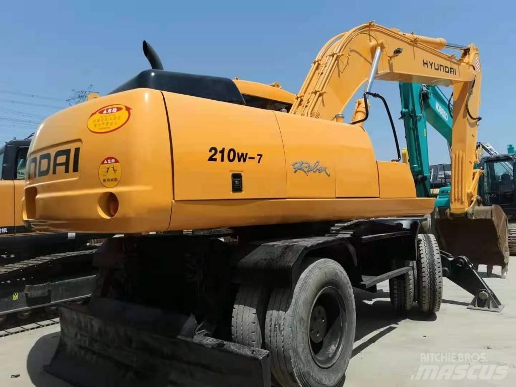 Hyundai R210W-7 Koparki kołowe
