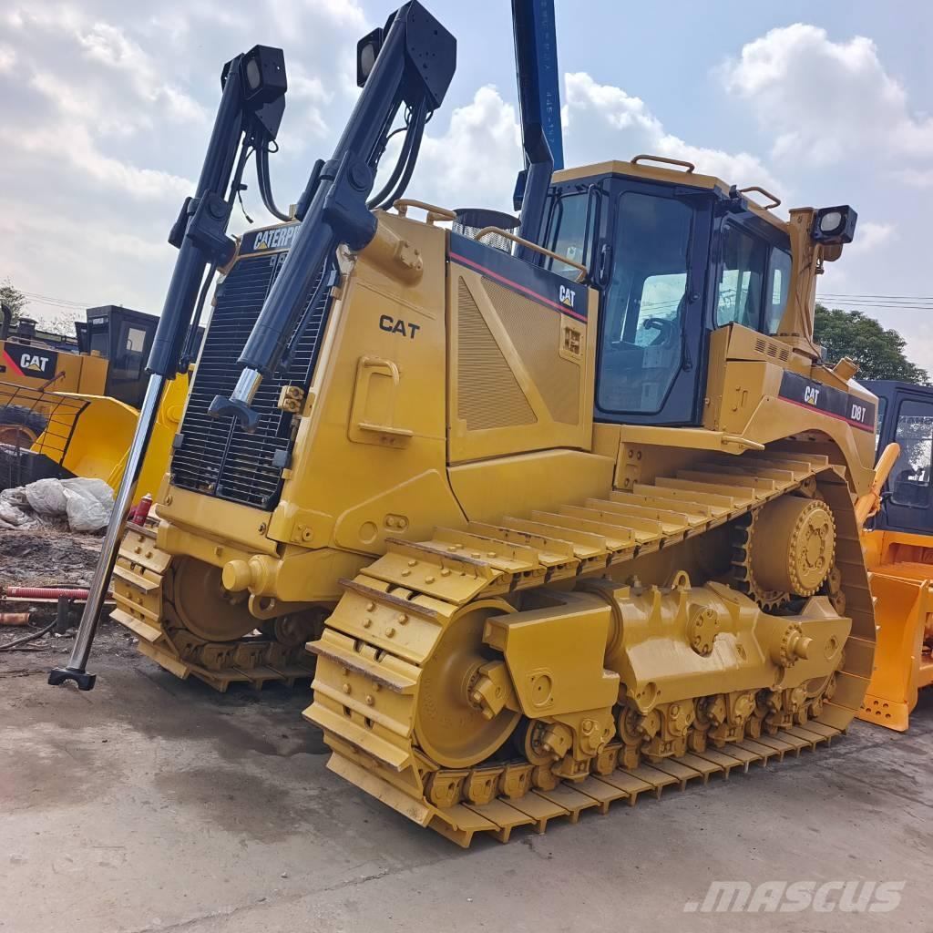 CAT D 8 T Spycharki gąsienicowe