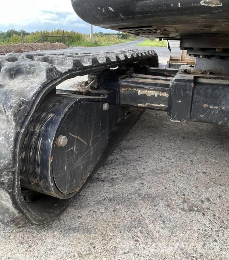 Kato HD17VXE Minikoparki