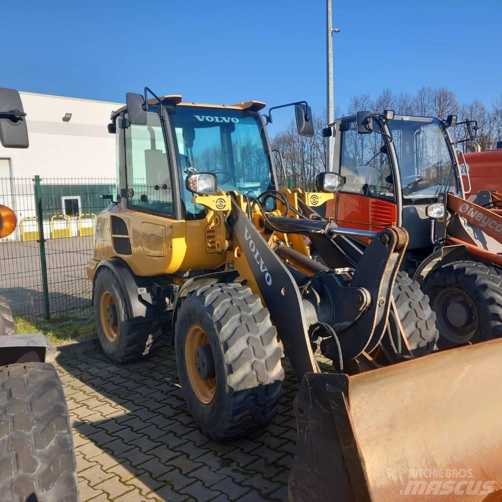 Volvo L 28 F Ładowarki kołowe