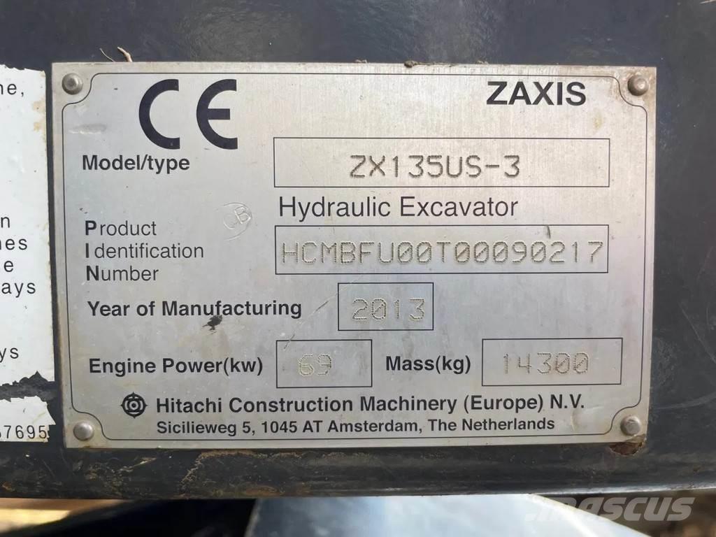 Hitachi ZX135US-3 Koparki gąsienicowe