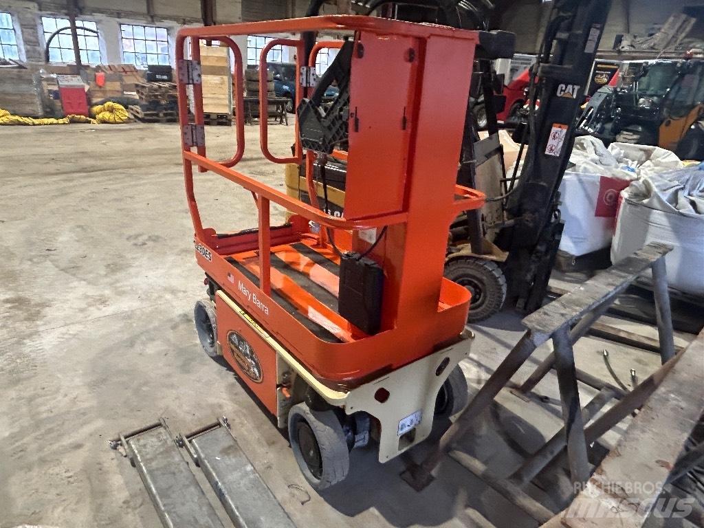 JLG 1230 ES Podnośniki masztowe