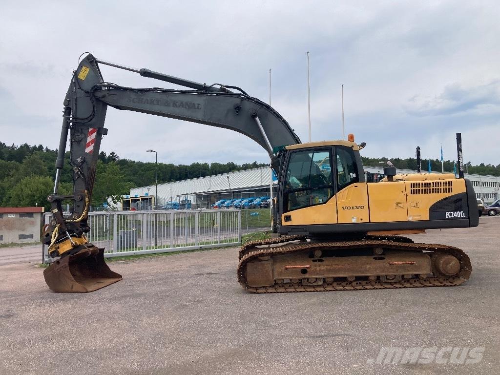 Volvo EC 240 C L Koparki gąsienicowe