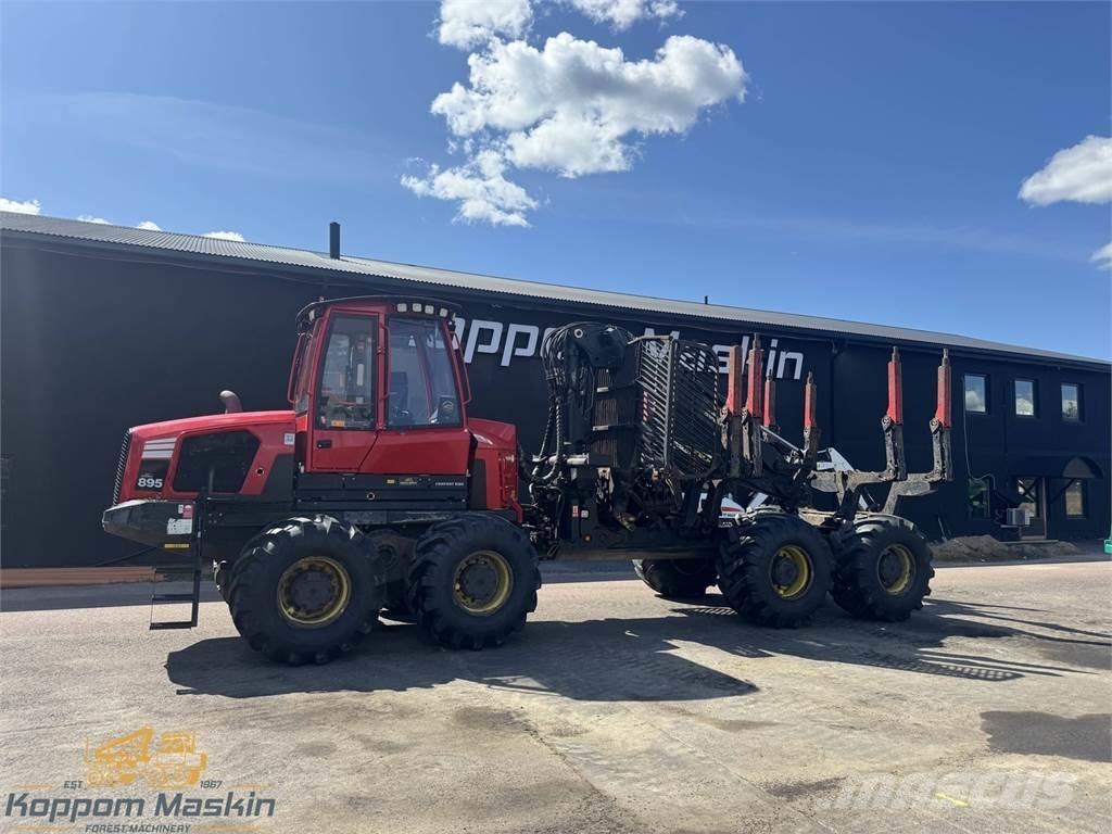 Komatsu 895 Forwardery