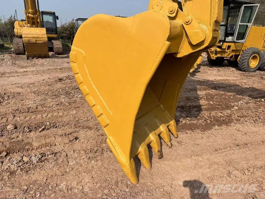 CAT 325C Koparki gąsienicowe
