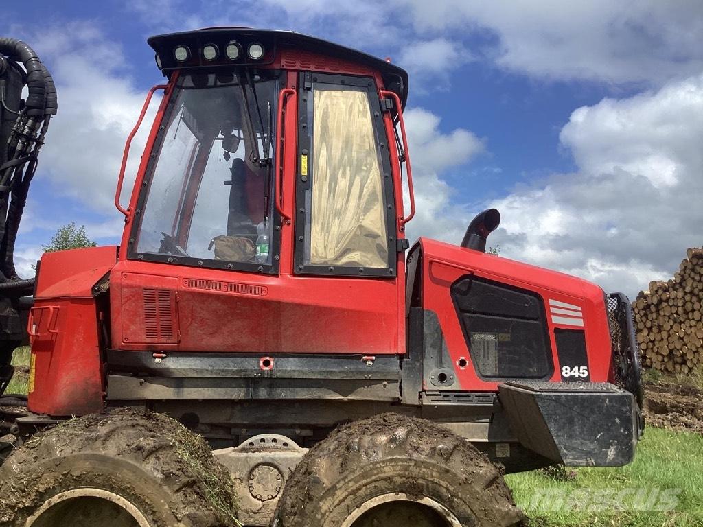 Komatsu 845 Forwardery