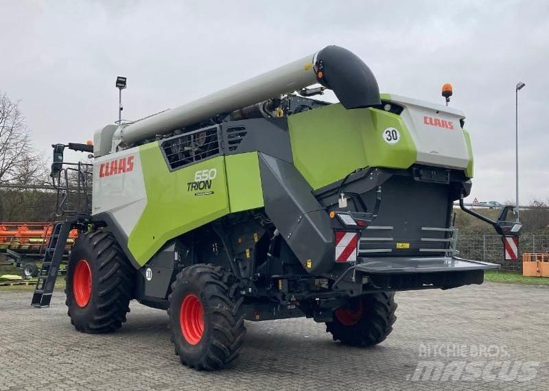 CLAAS TRION 650 Kombajny zbożowe