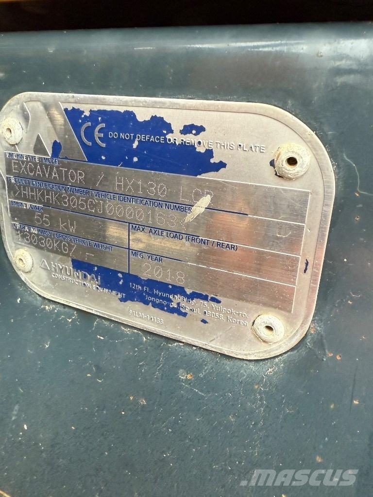 Hyundai HX 130 LCR Koparki gąsienicowe