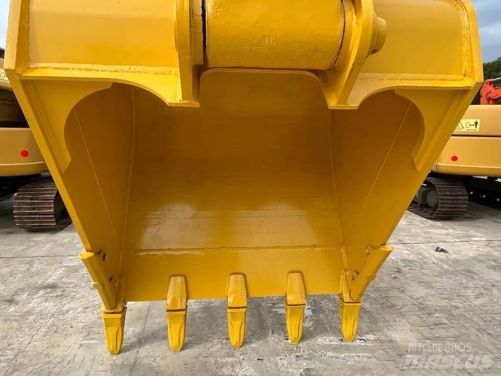 Komatsu PC 400-8 Koparki gąsienicowe
