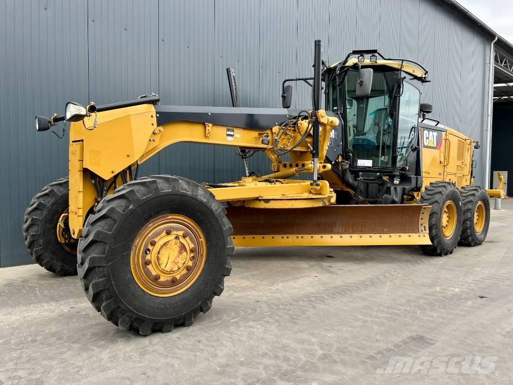 CAT 140M2 AWD Równiarki