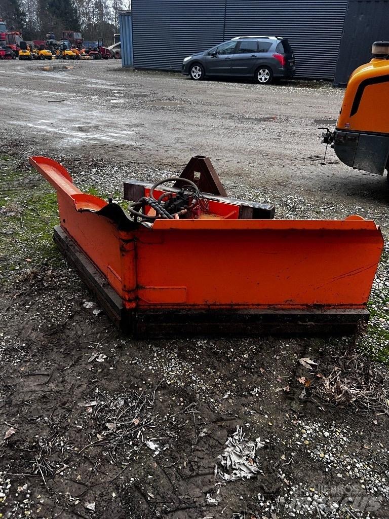 Pronar PUV 2800 Lemiesze i pługi śnieżne