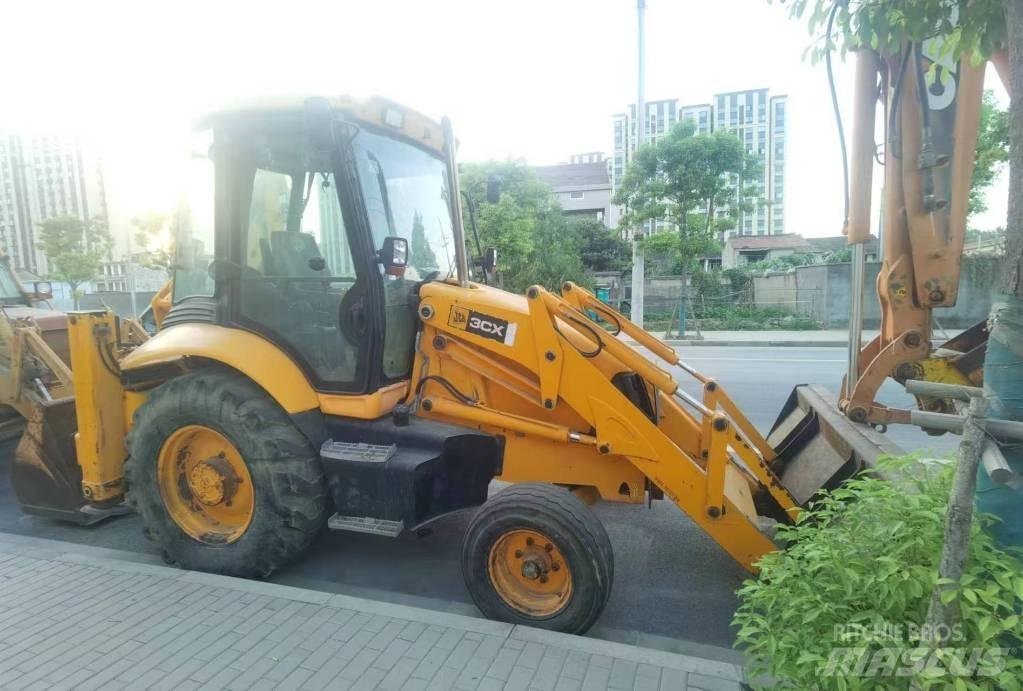 JCB 3 CX Koparko-ładowarki