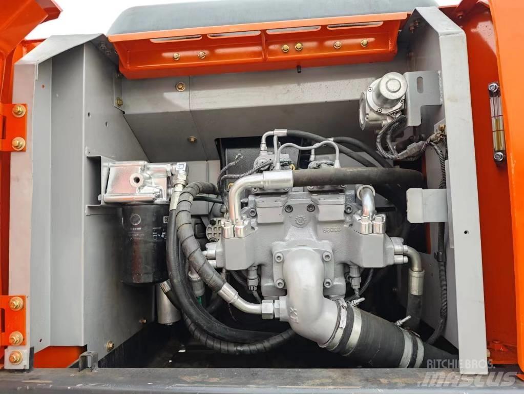 Hitachi ZX 200-6 Koparki gąsienicowe