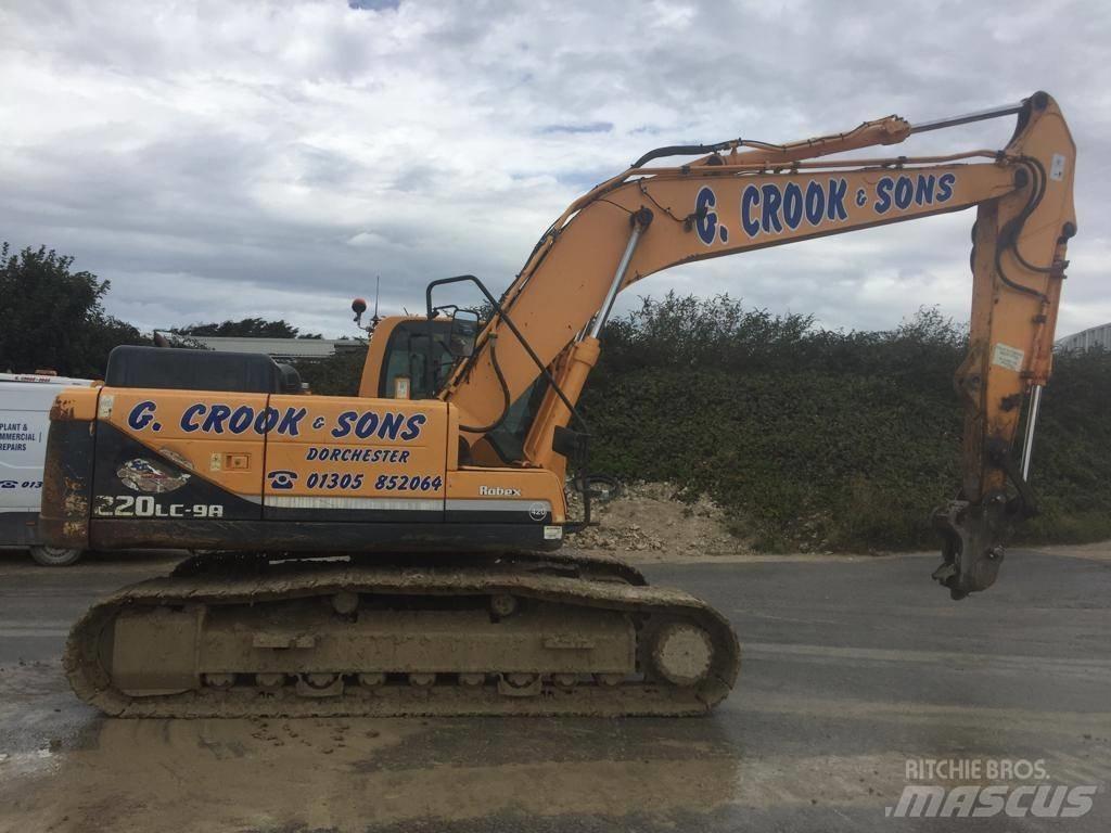Hyundai Robex 220 LC Koparki gąsienicowe