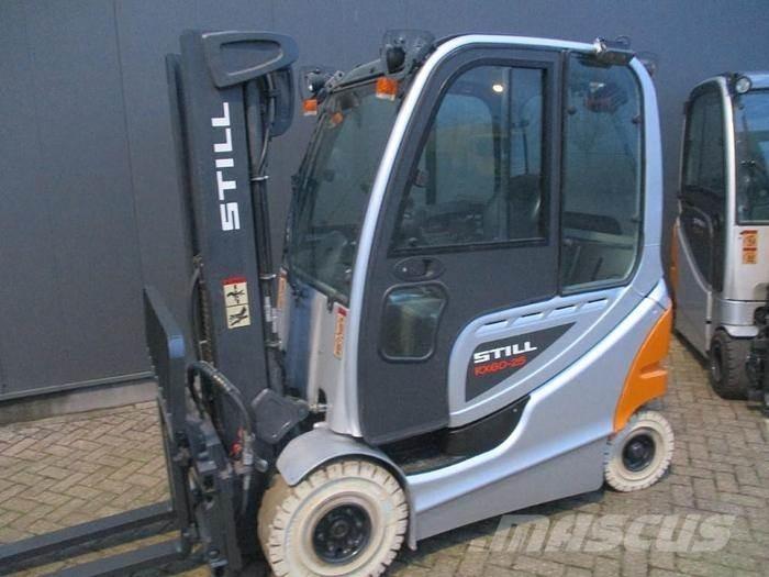 Still RX 60-25 Wózki elektryczne