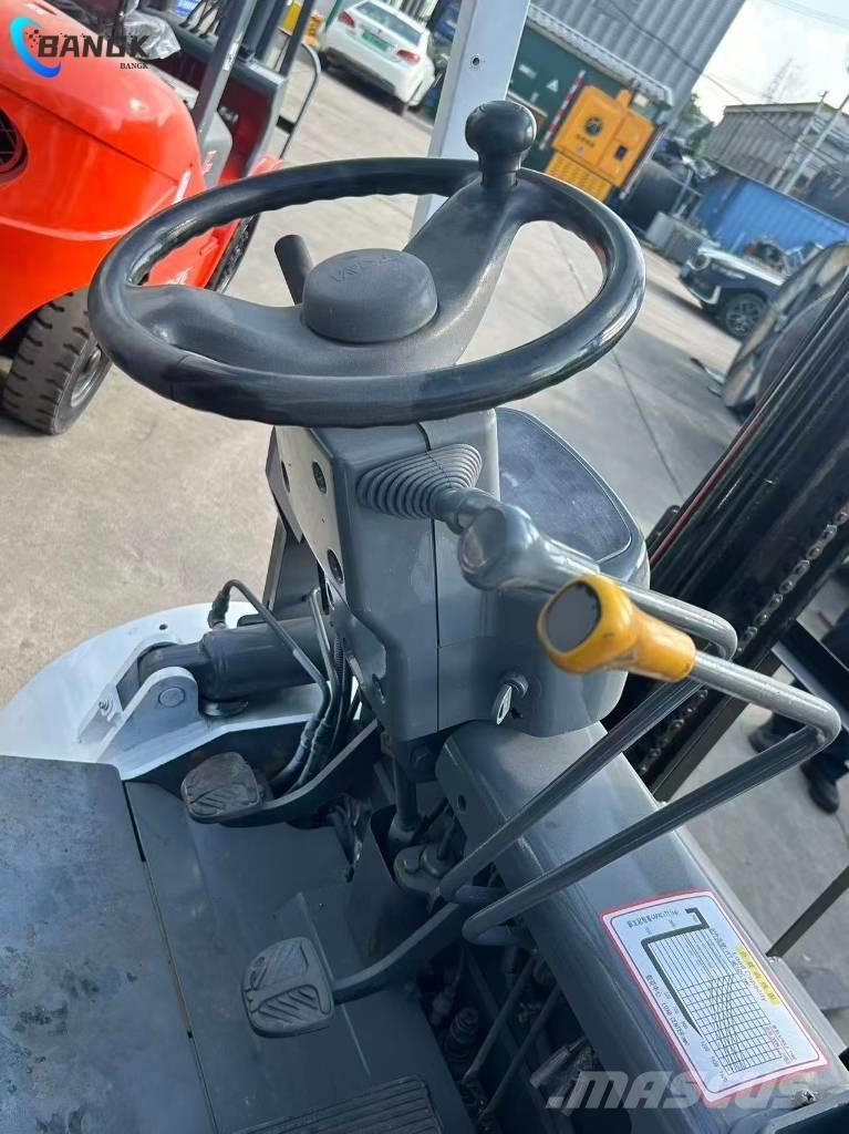 TCM FD35T3C Wózki Diesla