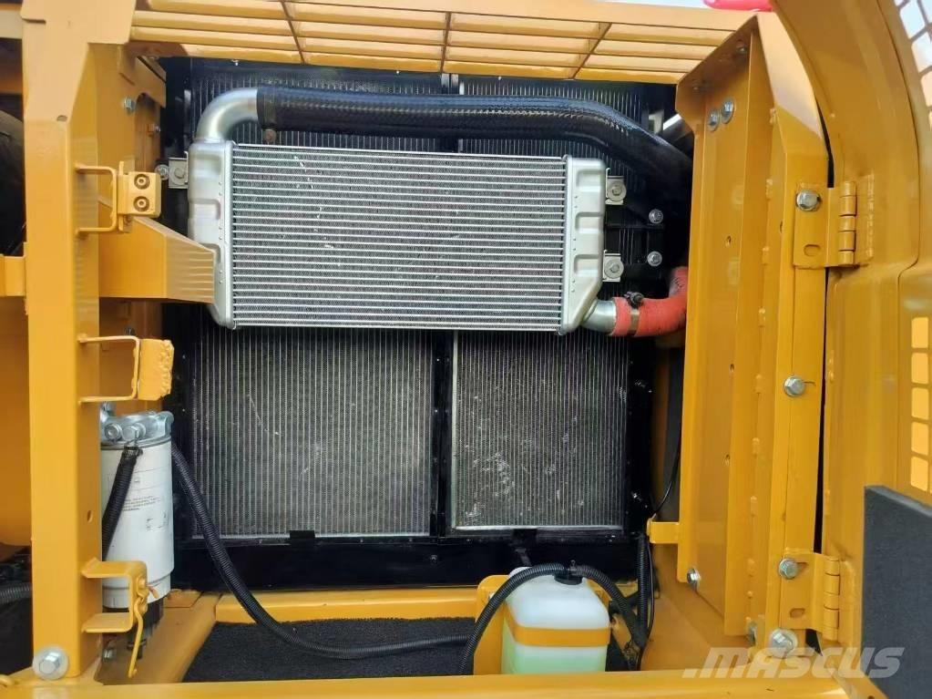 CAT 320D2L Koparki gąsienicowe