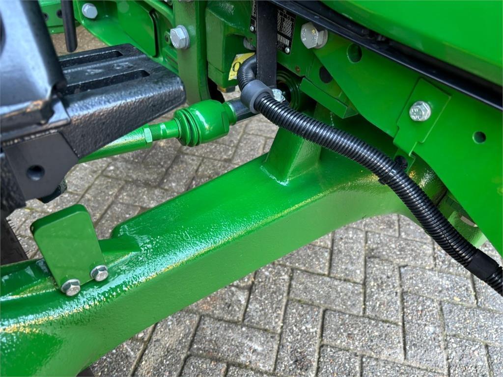 John Deere 5120M Ciągniki rolnicze