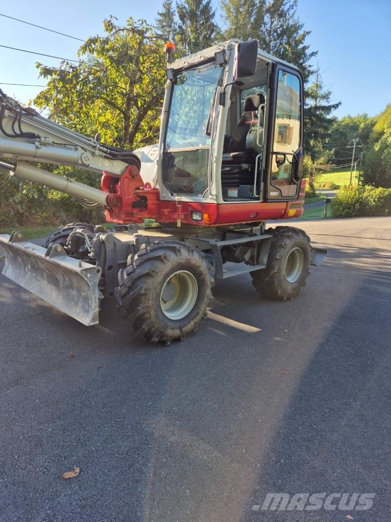 Takeuchi TB 295 W Koparki kołowe