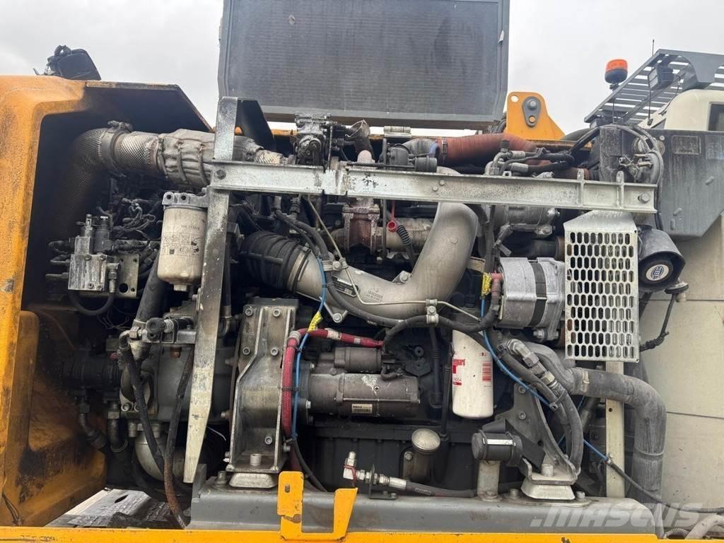 Liebherr LH 22 M Koparki przeładunkowe