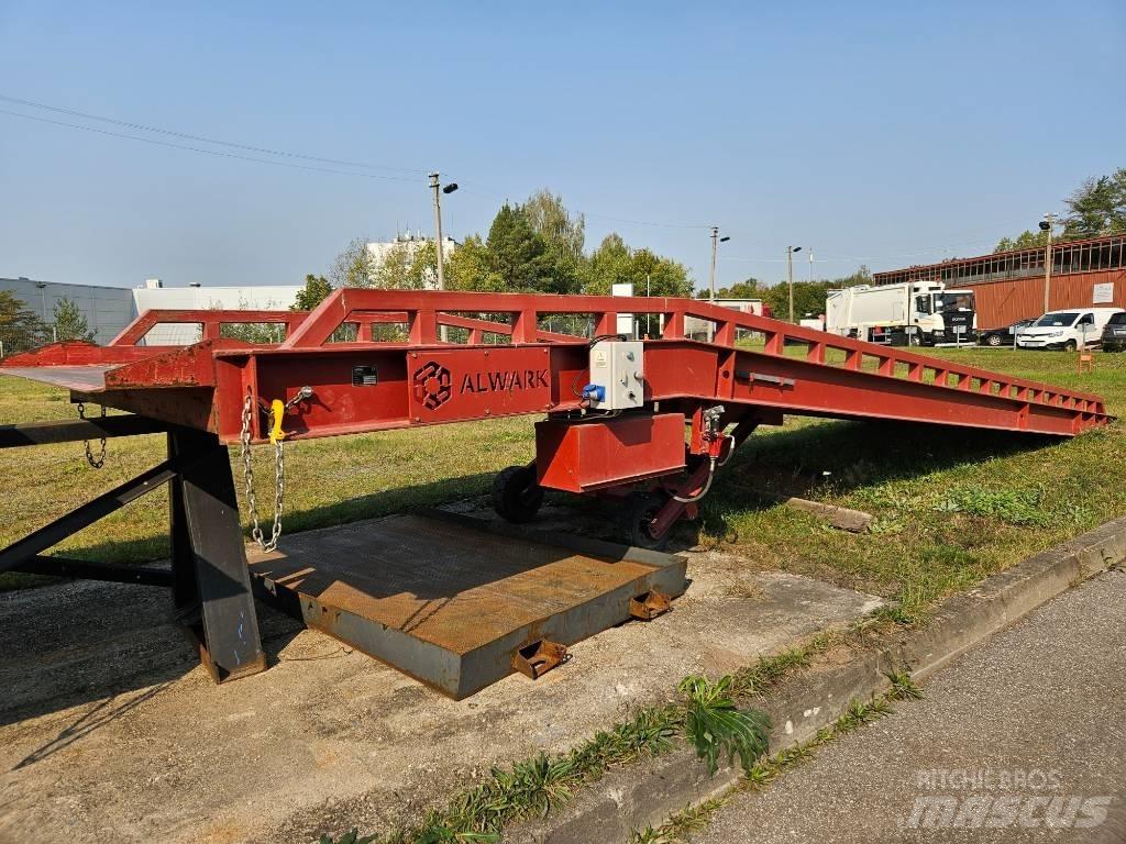  Kariga M10 Rampy