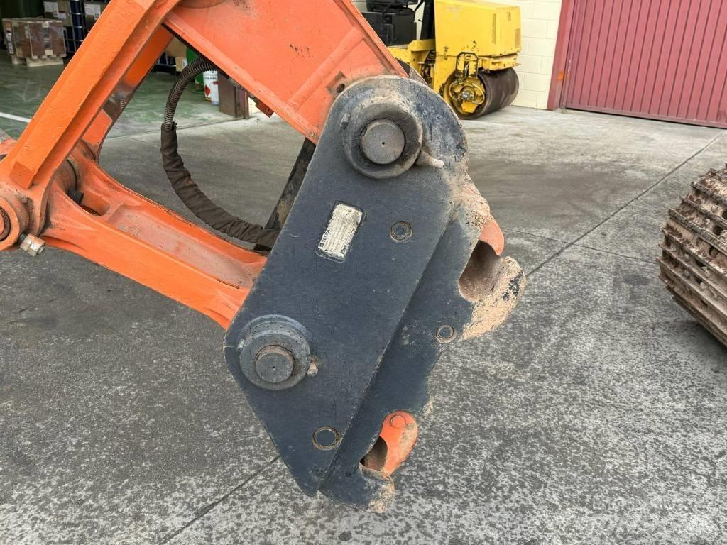 Hitachi ZX 210 LC-6 Koparki gąsienicowe