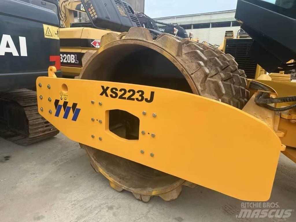 XCMG XS 223 J Walce jednobębnowe