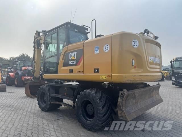 CAT M 320 F Koparki kołowe